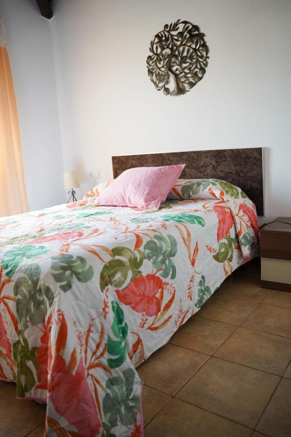 La Casilla Guest House Deltebre Exterior photo